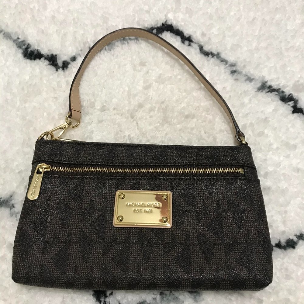Michael Kors Small Logo Purse Wristlet Clutch